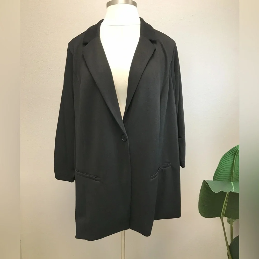Torrid Single Button Black Blazer - New! - Size 30 (6)
